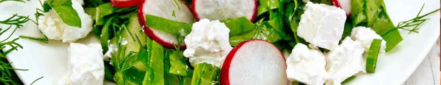 Salade concombre, radis et feta